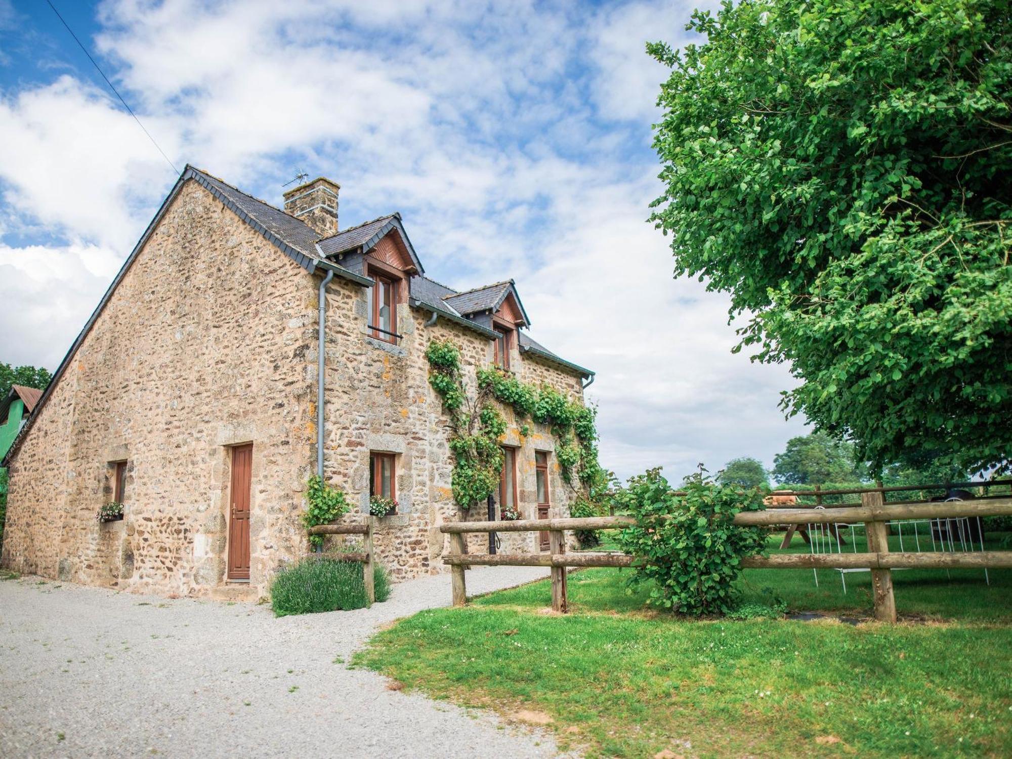 Maison De Campagne Familiale Aux Alpes Mancelles - 3 Chambres, Cheminee Et Activites Proches - Fr-1-410-149 Saint-Léonard-des-Bois Eksteriør bilde